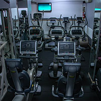 Macchine Cardio con Monitor nella Palestra Fitworld Club Salerno